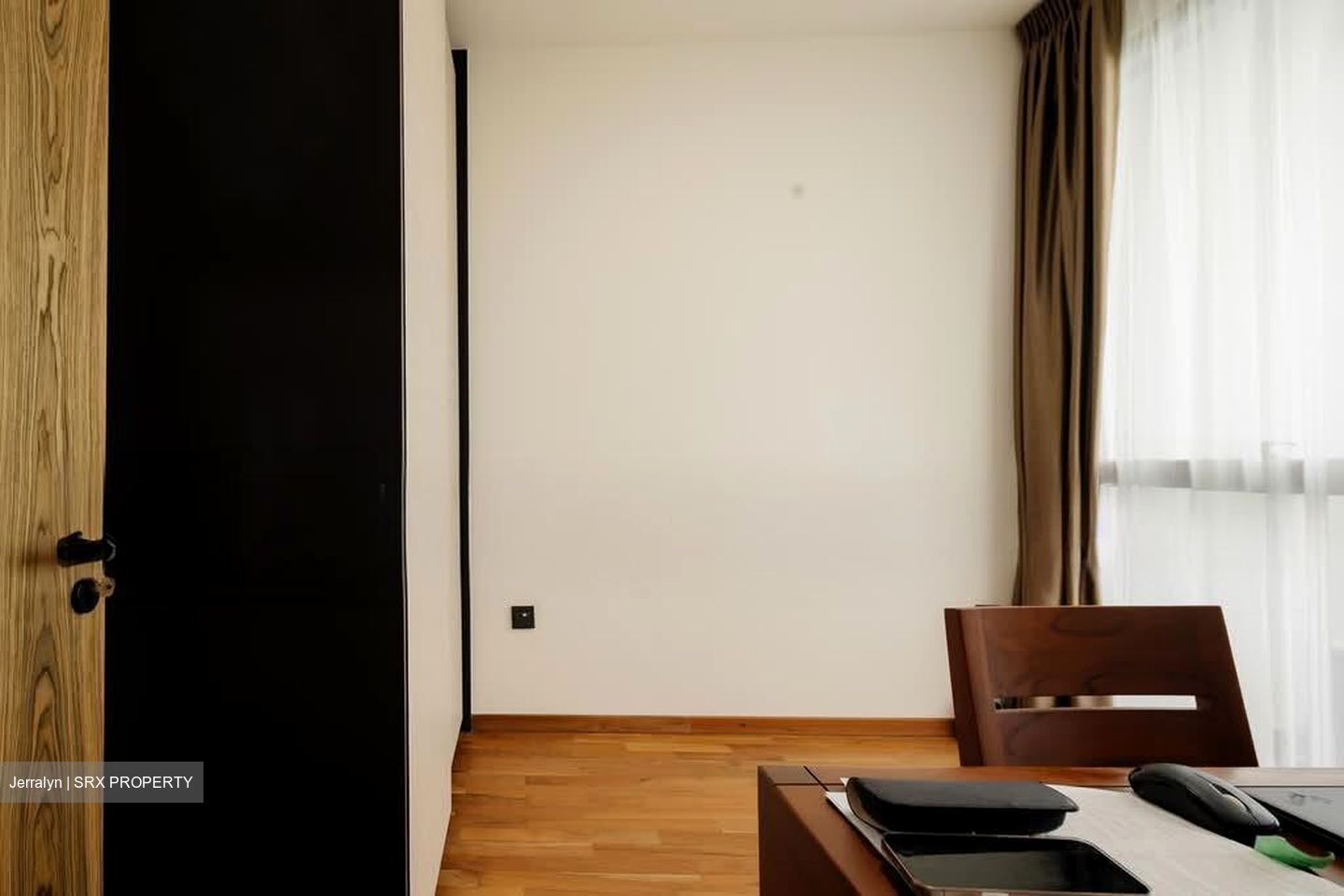 Coastline Residences (D15), Apartment #559203451